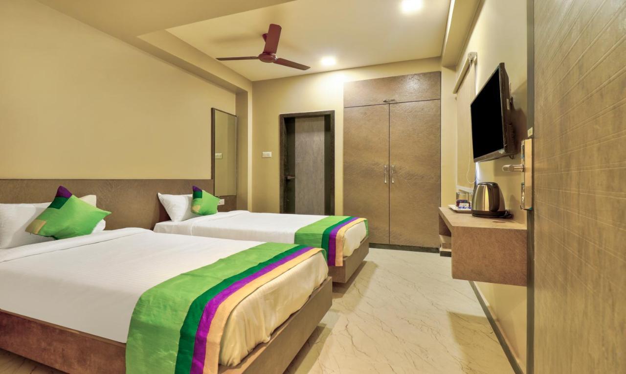 Treebo Sriz Cozy Seethamadhara Вишакхапатнам Экстерьер фото